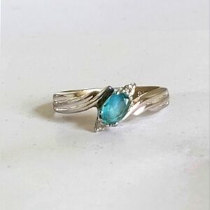 Vintage Boho Elegant Dainty Stunning Blue Aquamarine Sterling Silver Band Ring